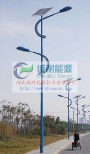 漯河太陽能路燈與庭院燈 綠色能源照亮城市鄉村